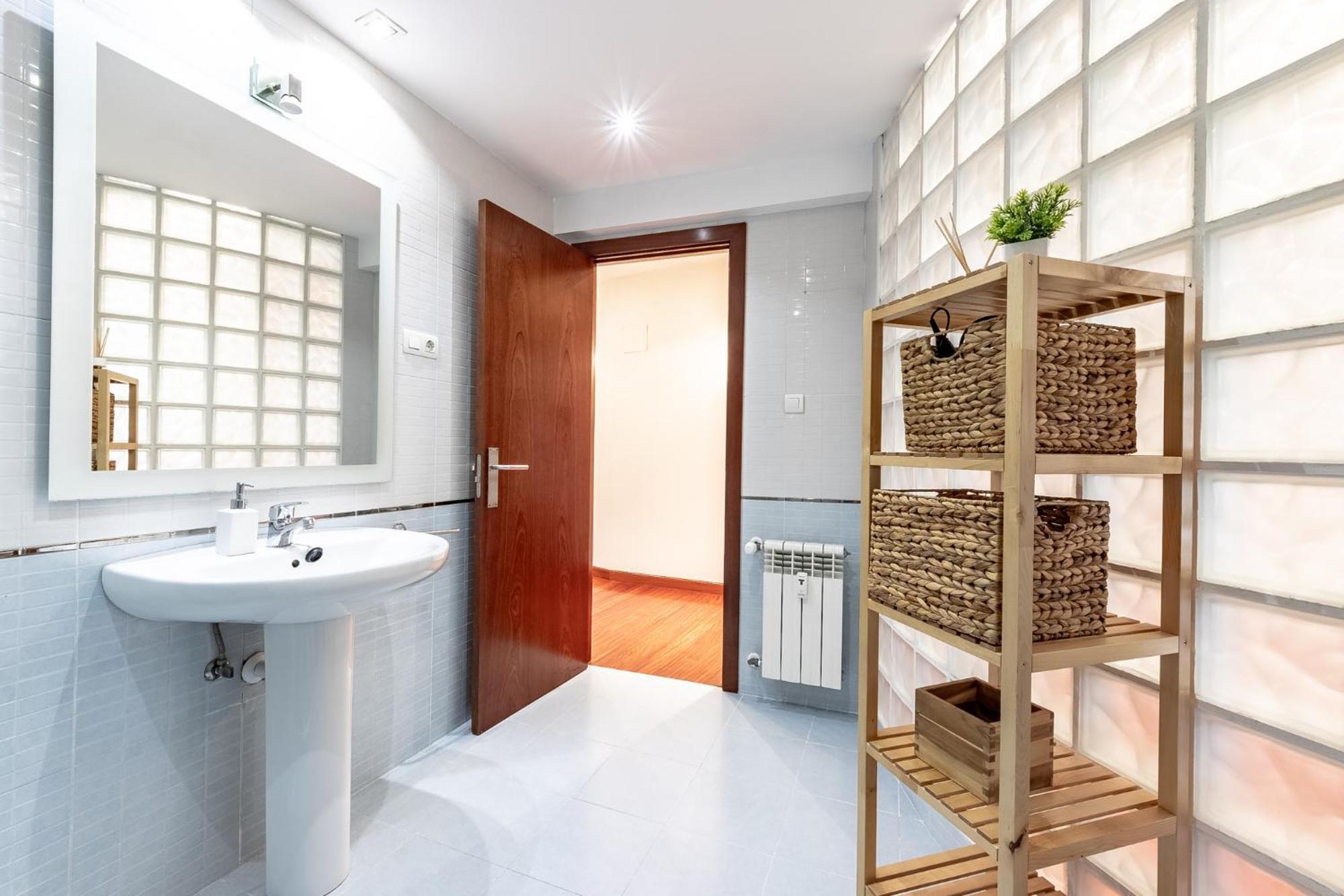 Ferienwohnung Amplio Y Acogedor Junto A Plaza Zabalburu Bilbao Exterior foto