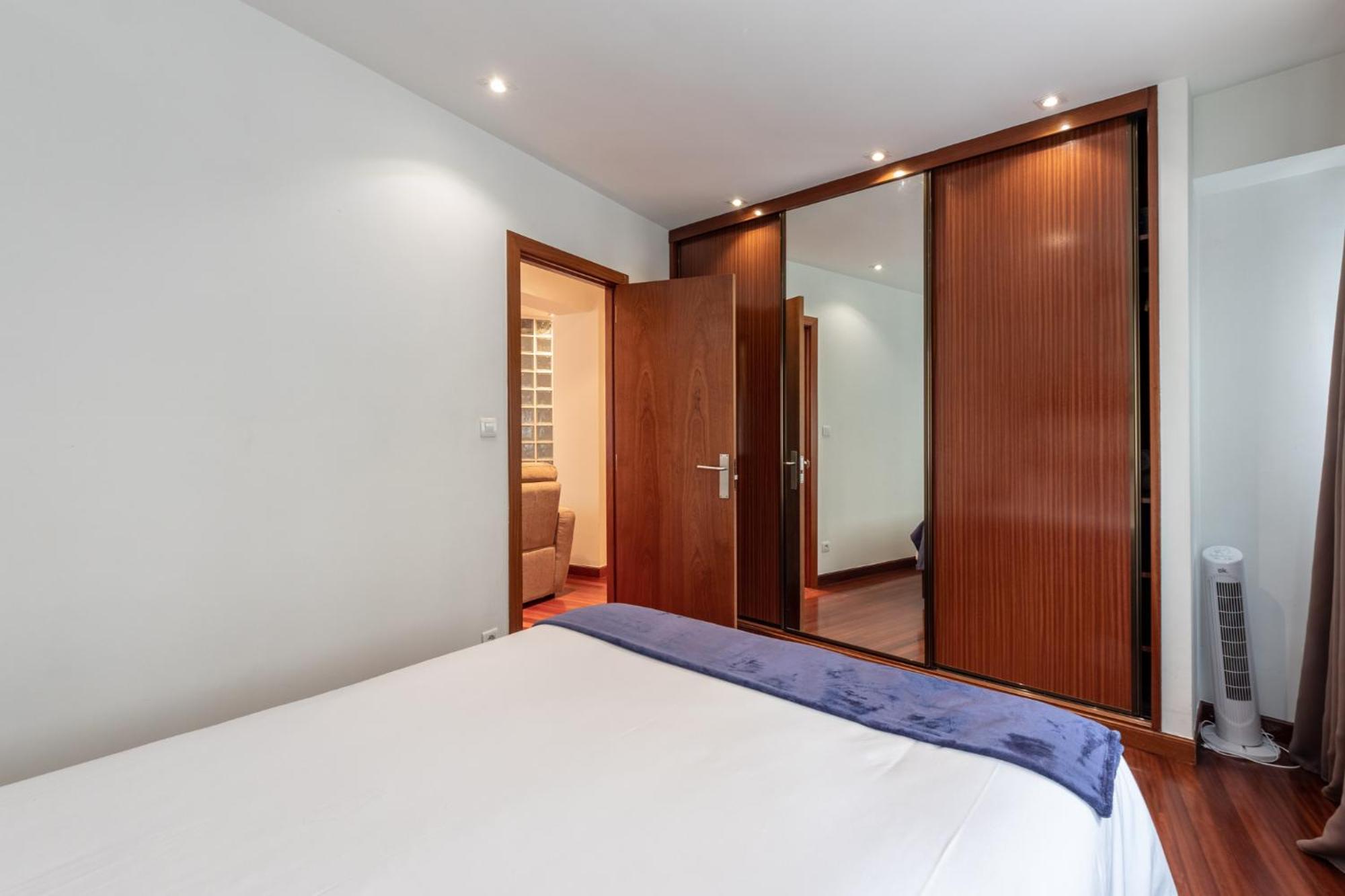 Ferienwohnung Amplio Y Acogedor Junto A Plaza Zabalburu Bilbao Exterior foto