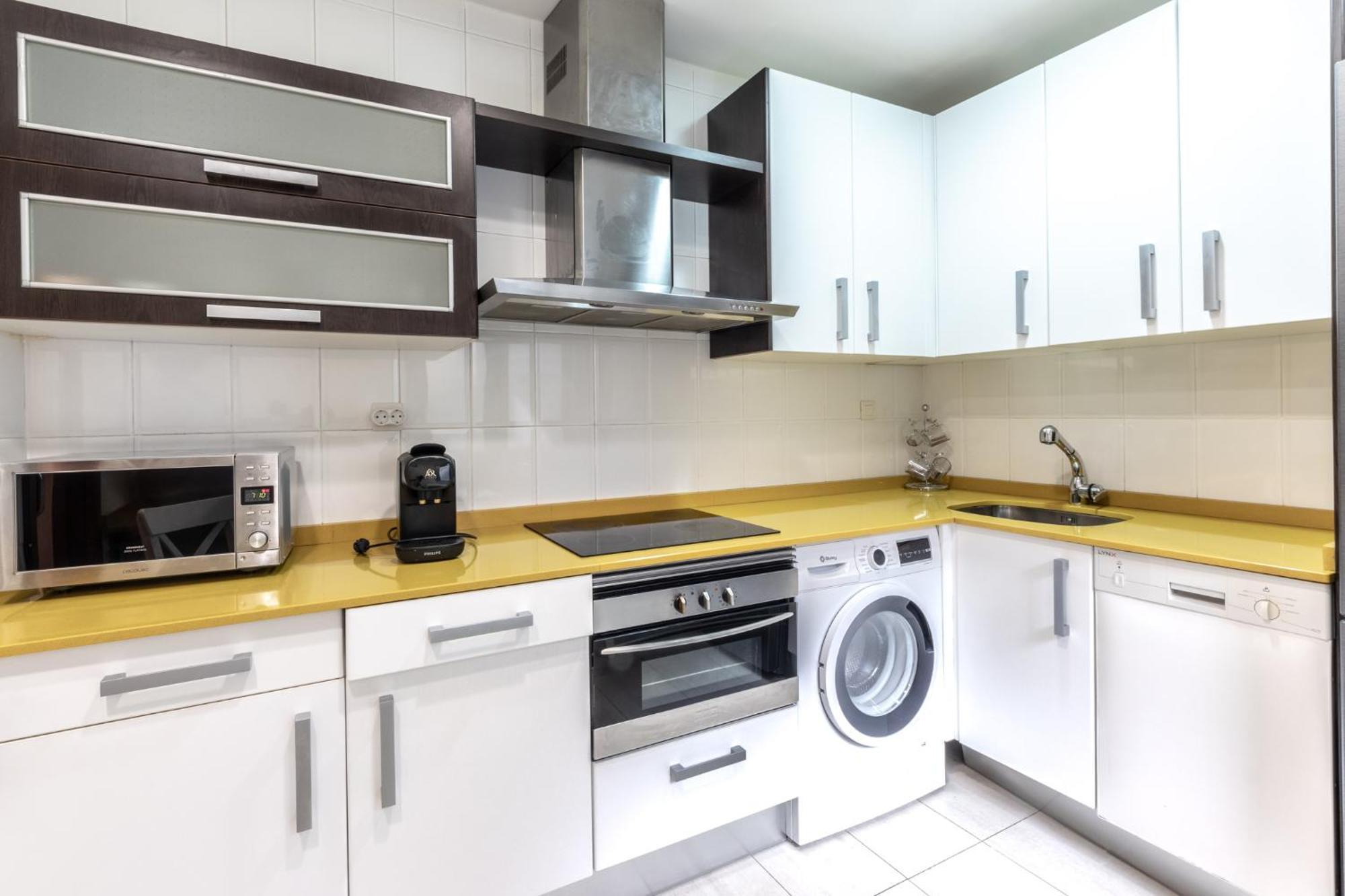 Ferienwohnung Amplio Y Acogedor Junto A Plaza Zabalburu Bilbao Exterior foto